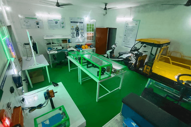 Professional Lab Installation & Setup Services | SkyySkill Labs ...