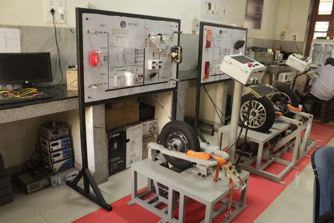 EV lab installed at NIT Raipur, Raipur, Chhattisgarh - photo 4 of 4