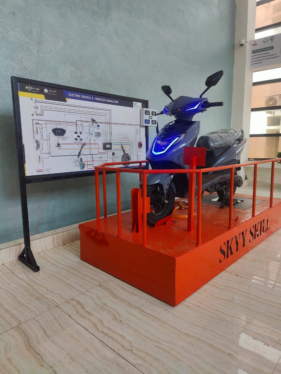 EV lab installed at AMET University, Chennai, Tamil Nadu - photo 1 of 3