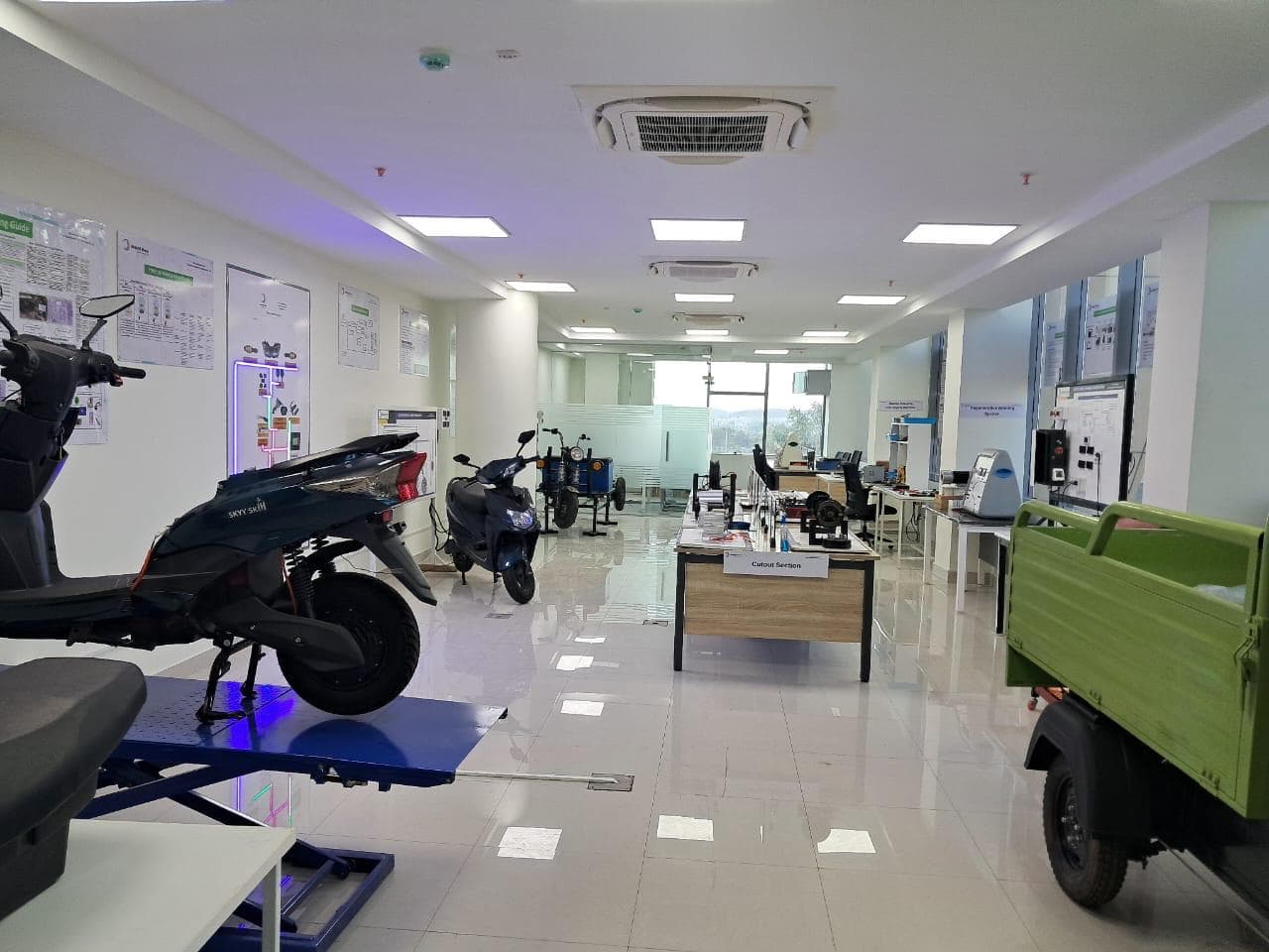 EV lab installed at Amara Raja, Mahabubnagar, Telangana - photo 4 of 6