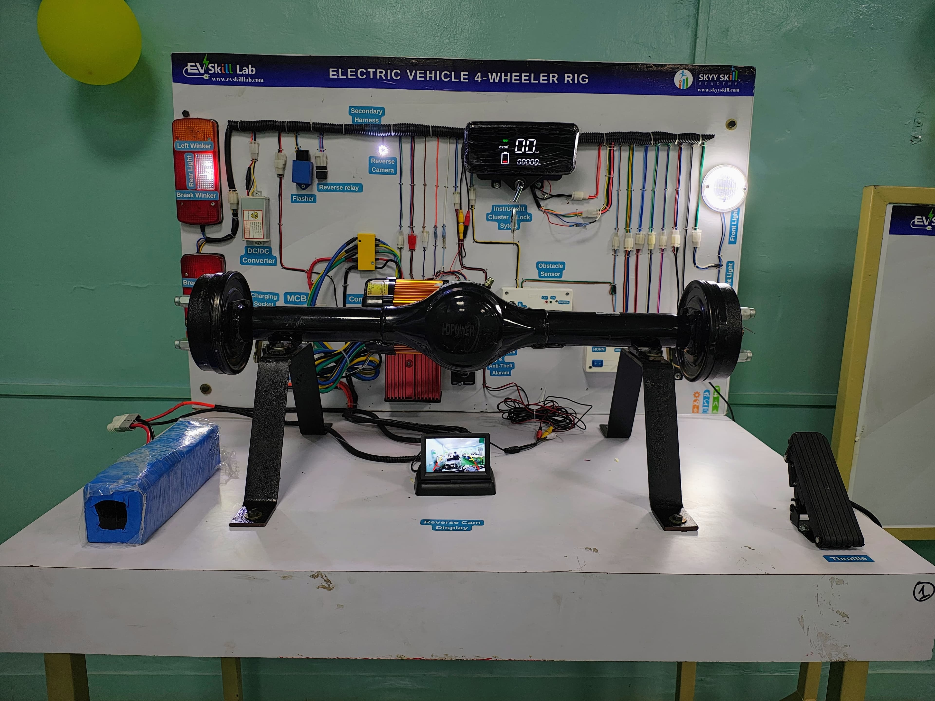 EV & Solar lab installed at ITI Aundh, Pune, Maharashtra - photo 1 of 2