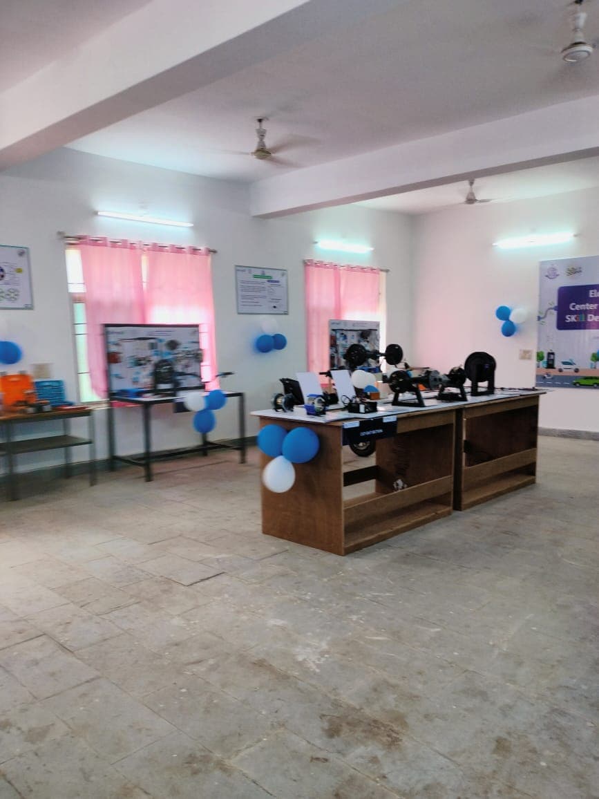 EV lab installed at Government Polytechnic Mayurbhanj, Mayurbhanj, Odisha - photo 2 of 3