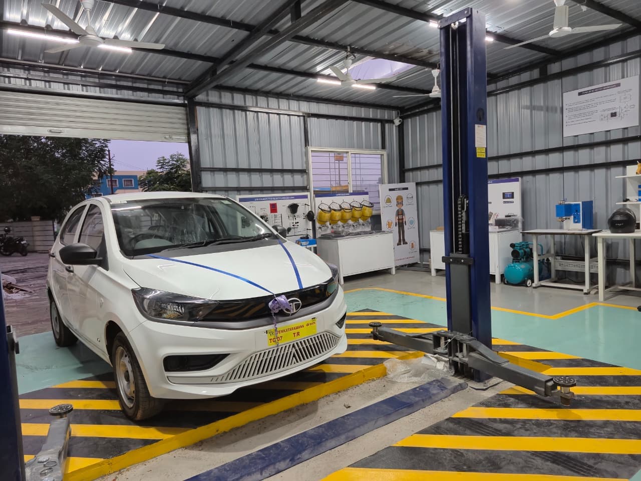 EV lab installed at Tata Strive, Hyderabad, Telangana - photo 2 of 4