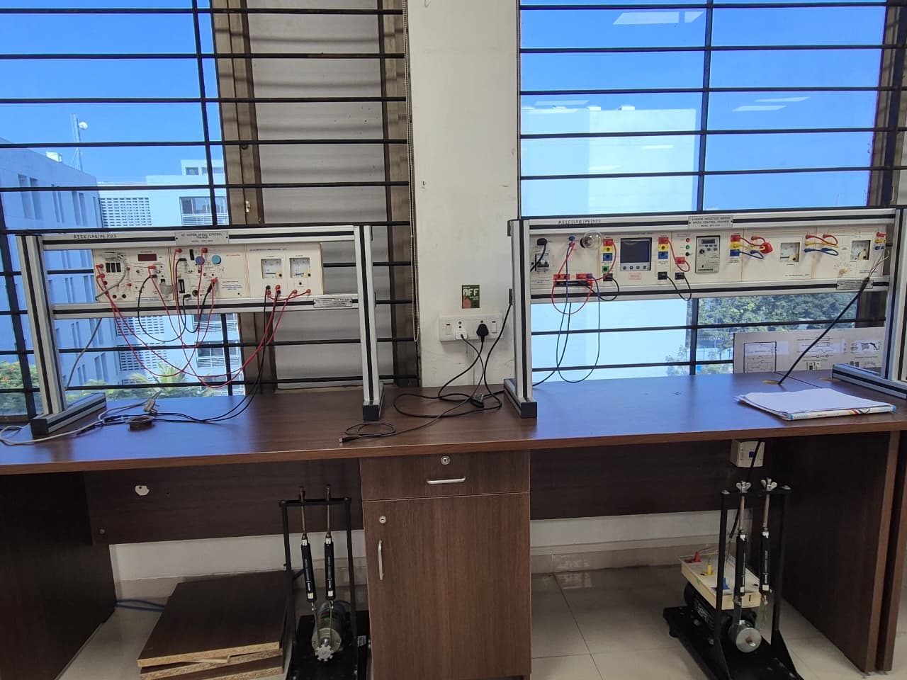 EV & Solar lab installed at Adani University, Ahmedabad, Gujarat - photo 1 of 4